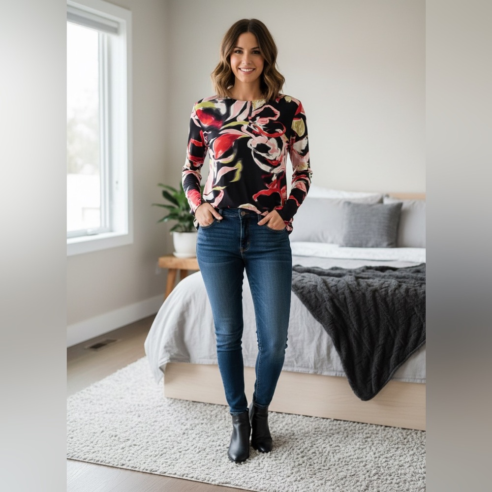 BOLD elements Multicolor Abstract Long Sleeve Blouse